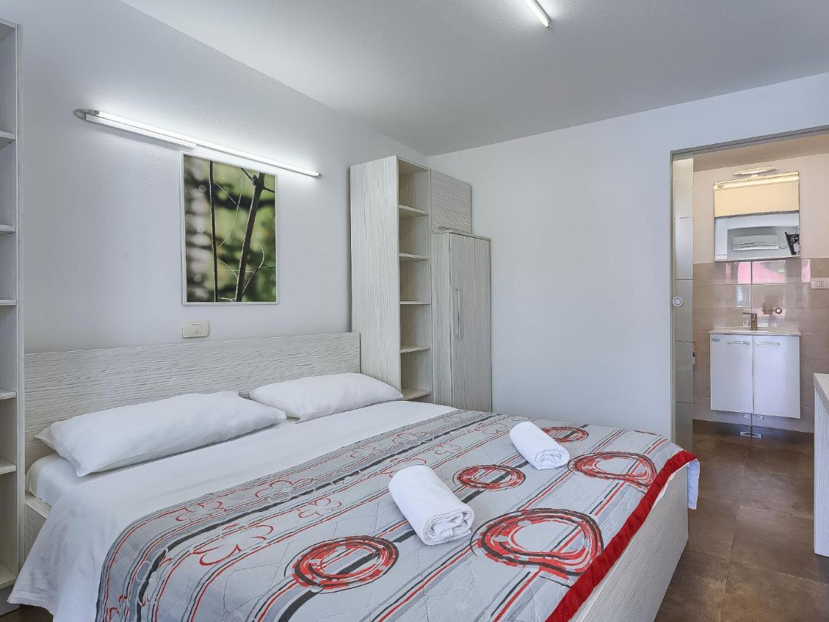 Apartment Nika-10 By Interhome Umag Zewnętrze zdjęcie