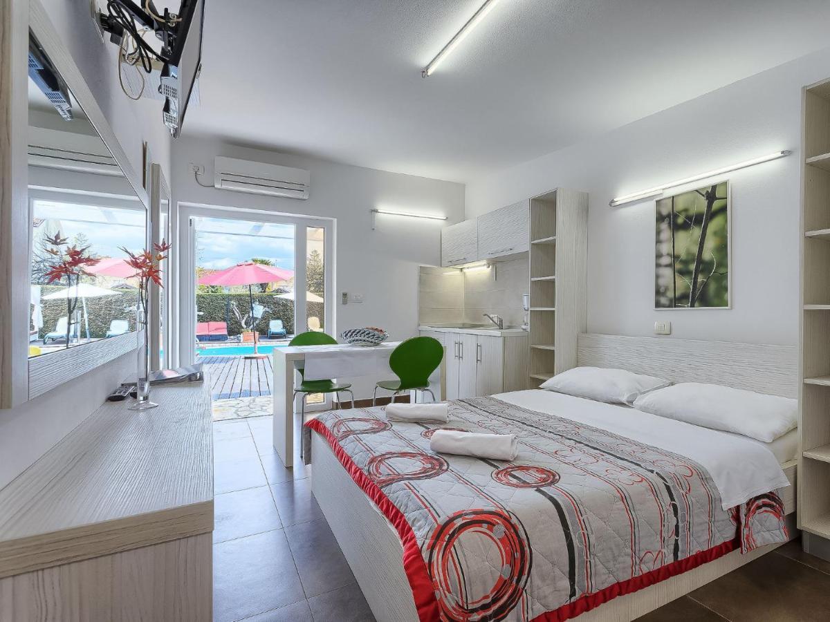 Apartment Nika-10 By Interhome Umag Zewnętrze zdjęcie